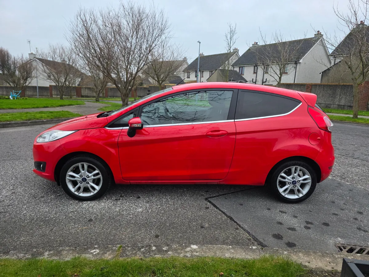 Ford Fiesta 1 litre petrol( new NCT !!) - Image 4