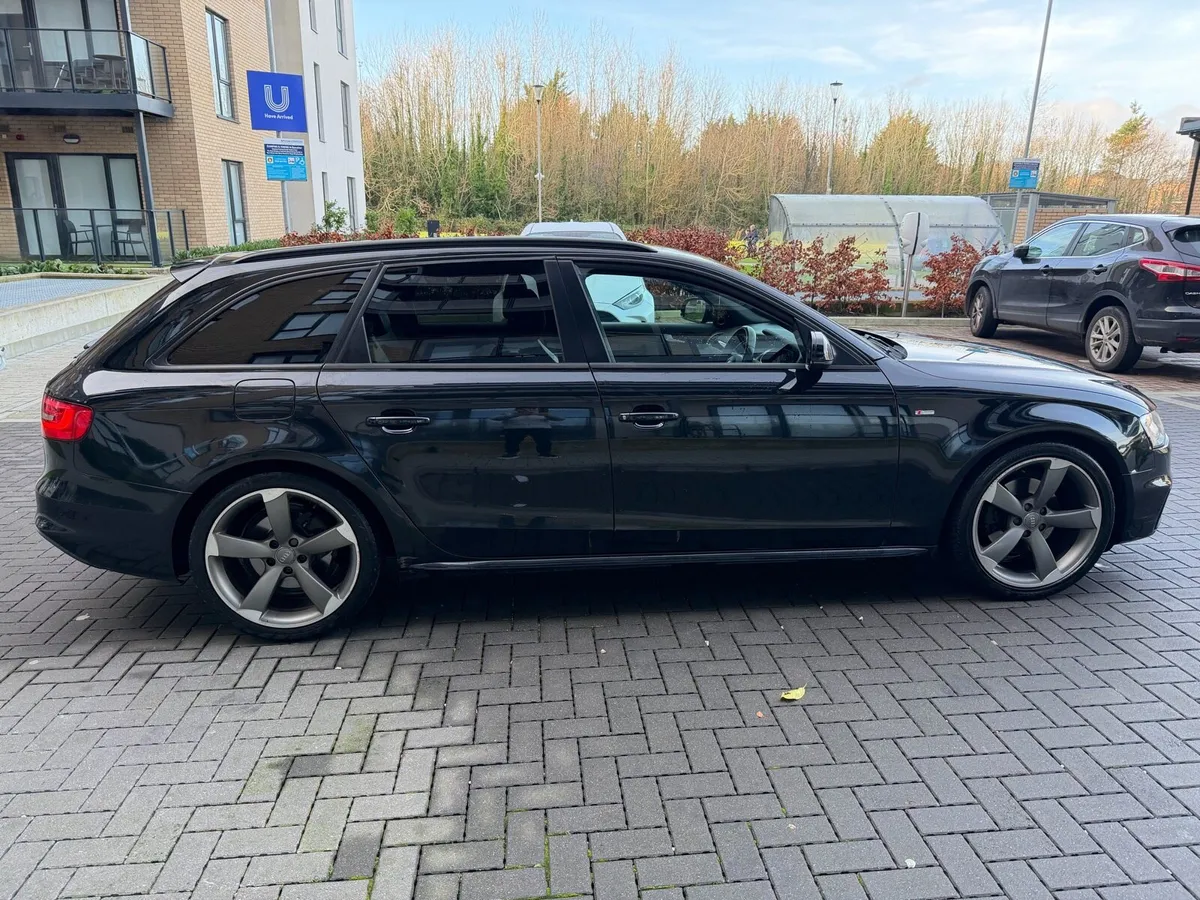 AUDI A4 S-LINE BLACK EDITION 2012🚗 AVANT - Image 3