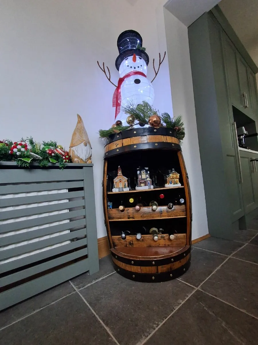 home and living products - Image 1