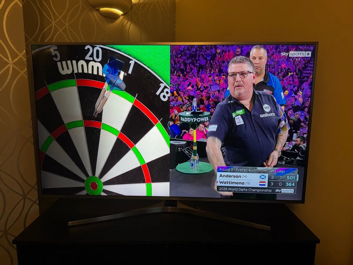 Samsung 55” Smart TV - Image 2