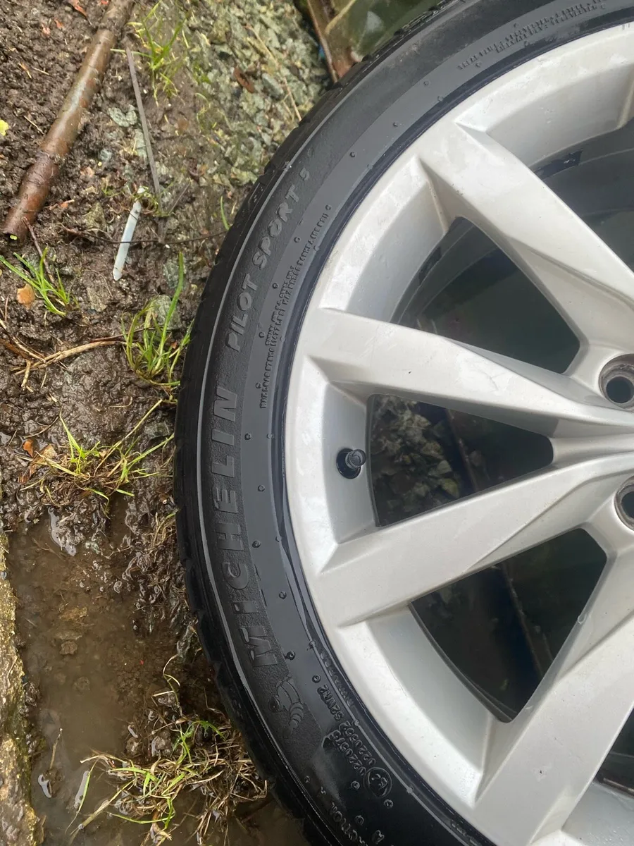 Volkswagen Alloys - Image 2