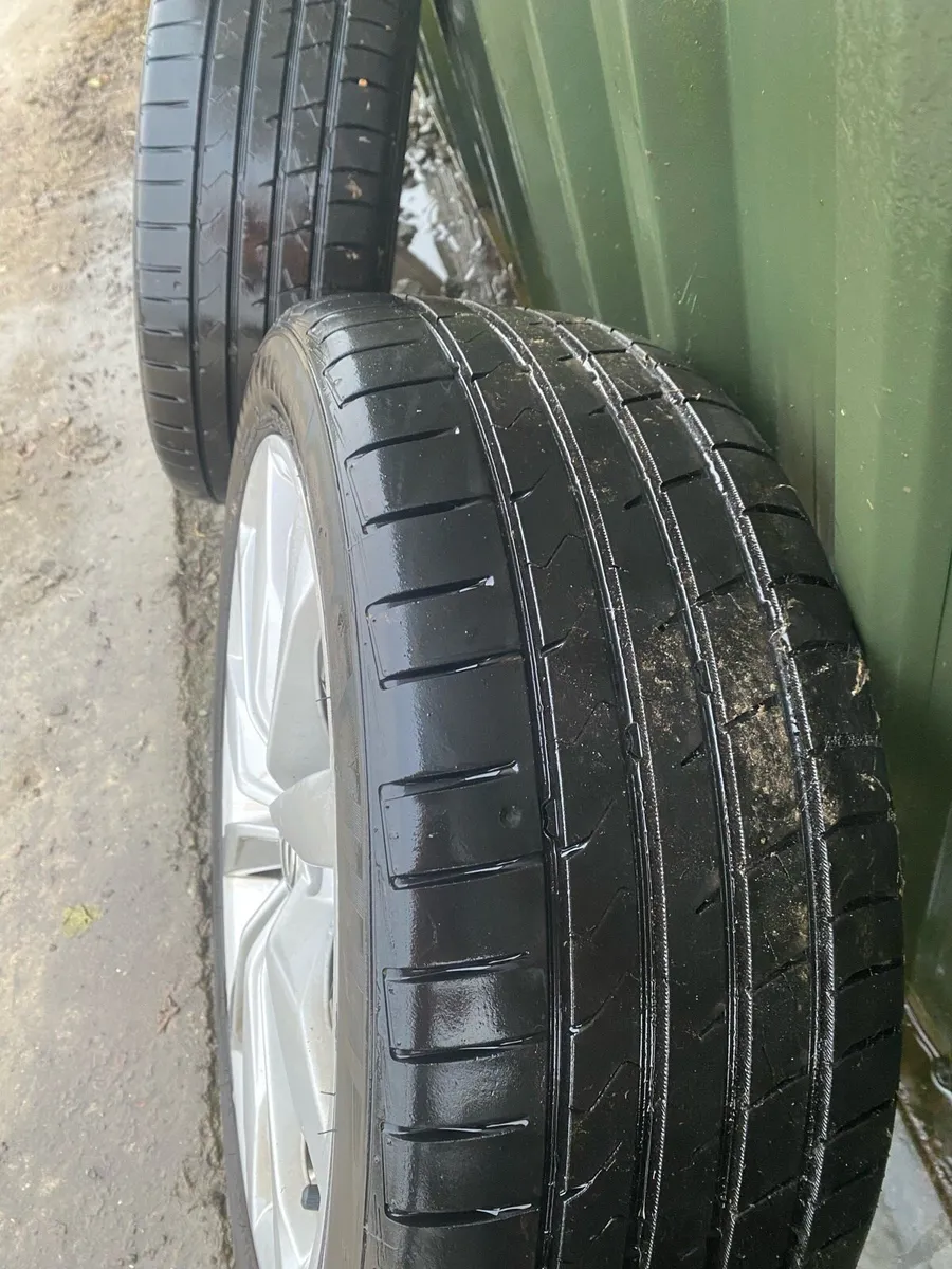 Volkswagen Alloys - Image 4