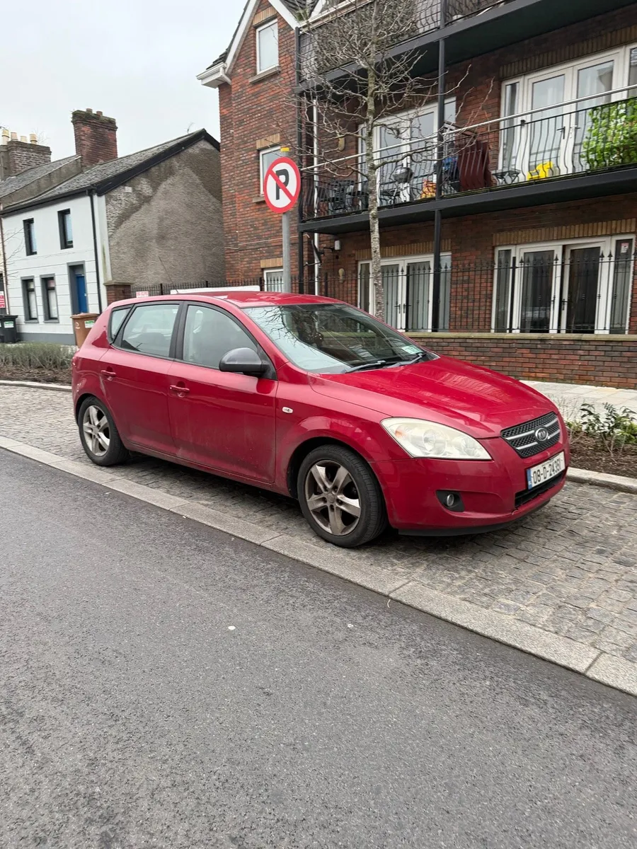 Kia ceed 2008 1.6 diesel NCT April - Image 3