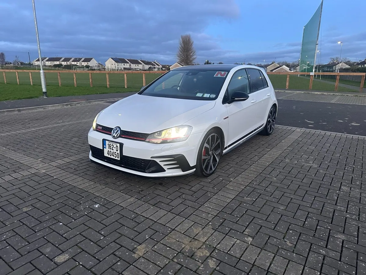 Volkswagen Golf gti clubsport track edition - Image 2