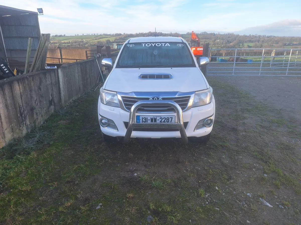 Toyota hilux - Image 2