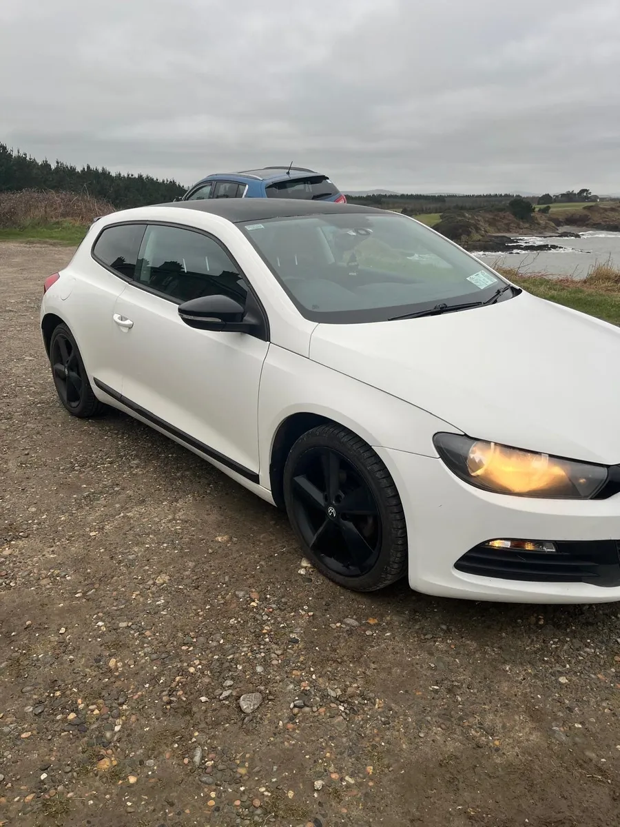 Volkswagen Scirocco 2012 - Image 2