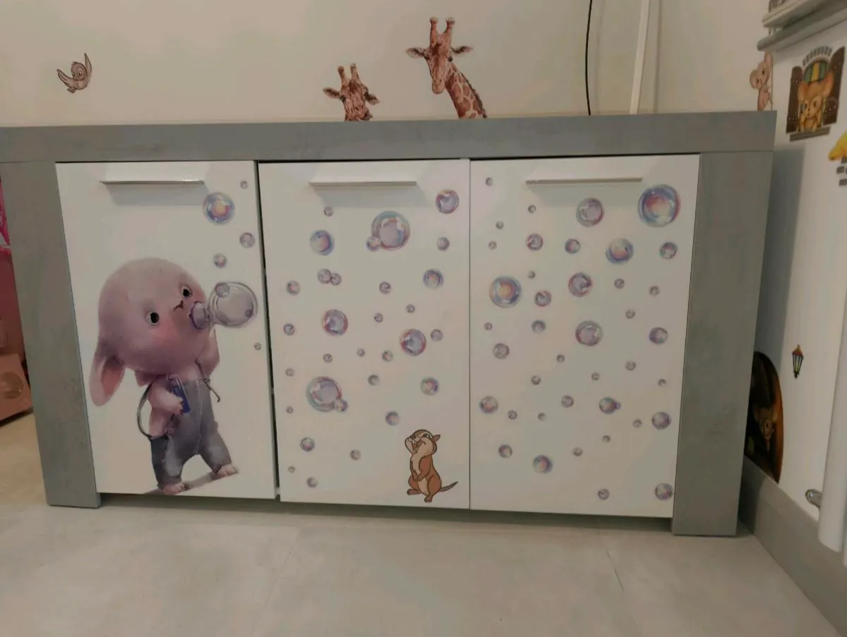 Storage unit - Image 1