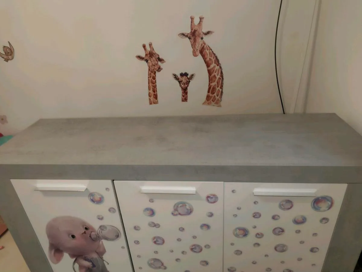 Storage unit - Image 2