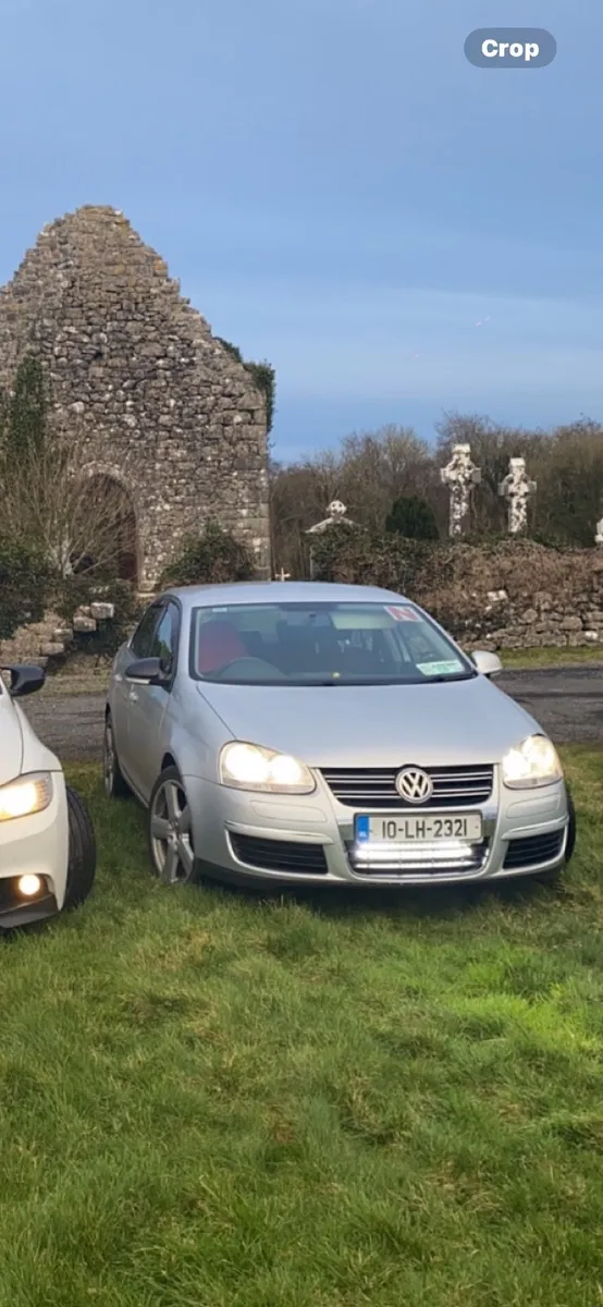 Volkswagen Jetta 2010 - Image 3