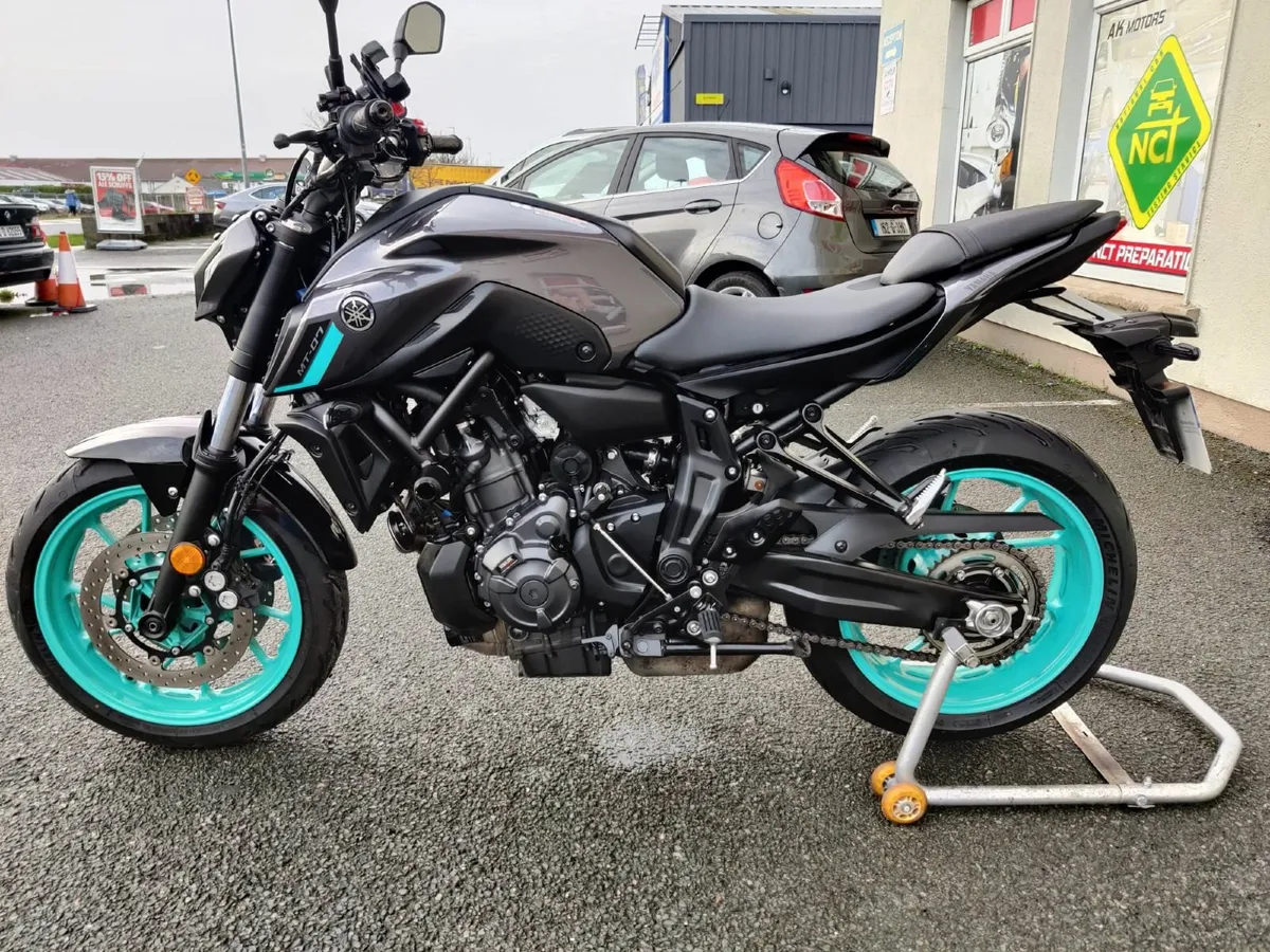YAMAHA MT-07 242 Only 2.730 Km Like New Bike !!! - Image 1