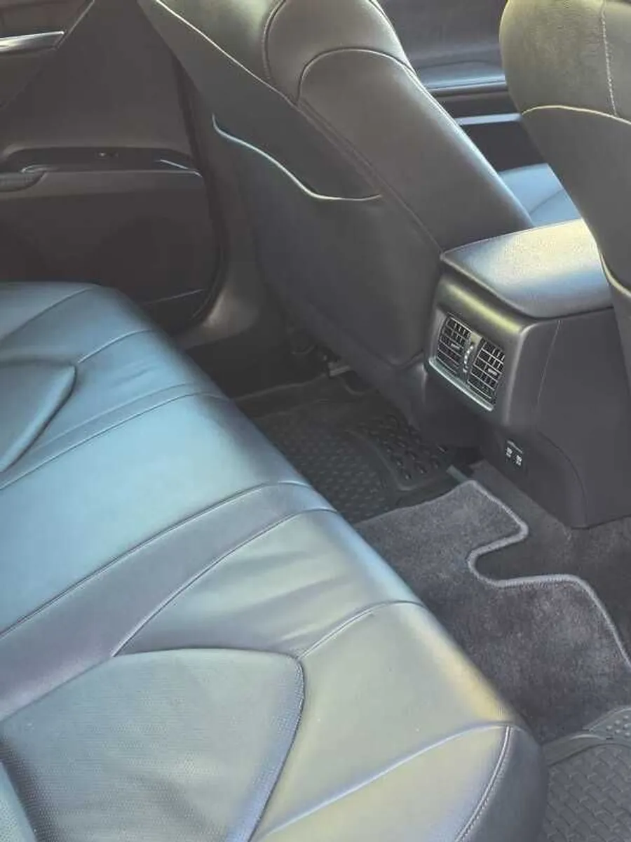 2019 Toyota Camry - Image 3