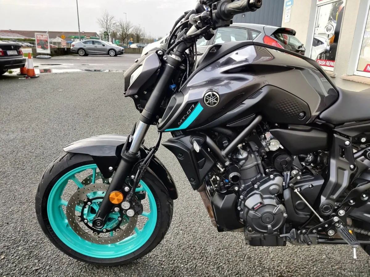 YAMAHA MT-07 242 Only 2.730 Km Like New Bike !!! - Image 2
