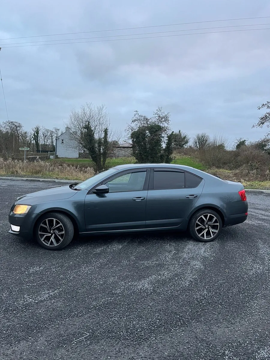 Skoda Octavia - Image 2