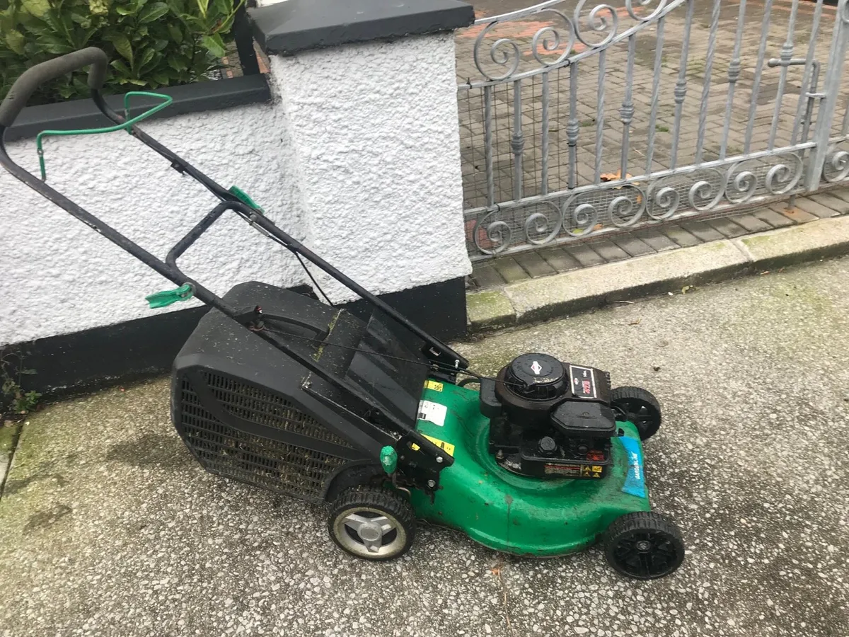 Push and self drive lawnmower for sale - Image 4