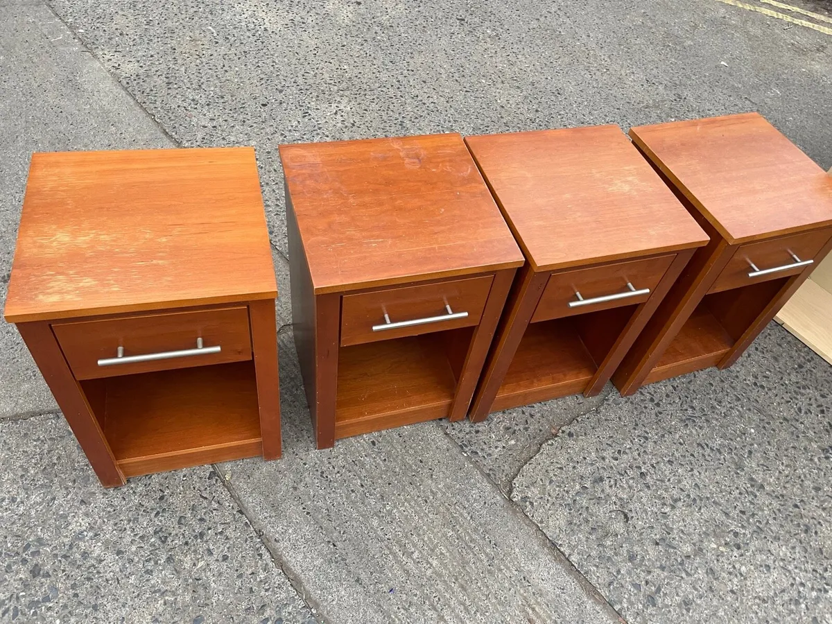 4 matching bedside tables / lockers - Image 2