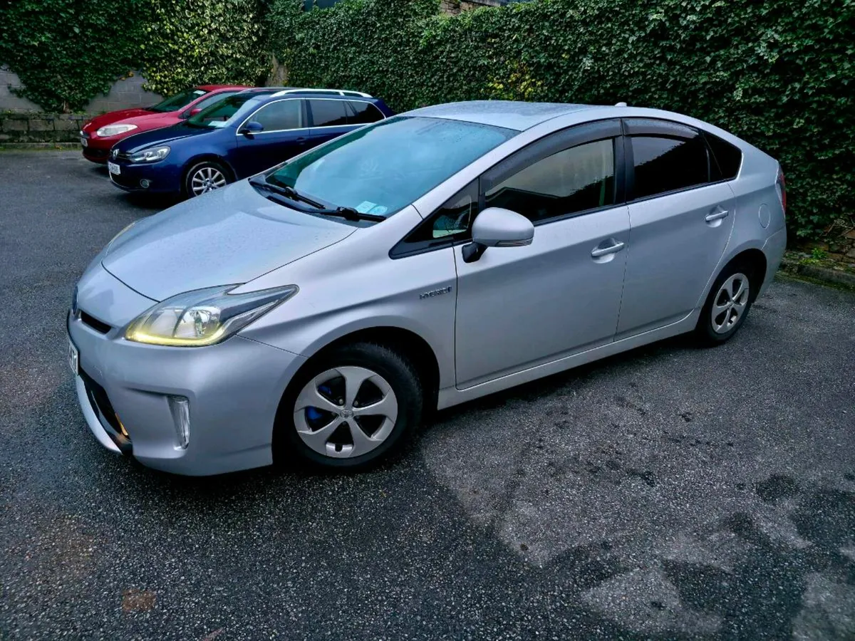 2013 Prius - Image 2