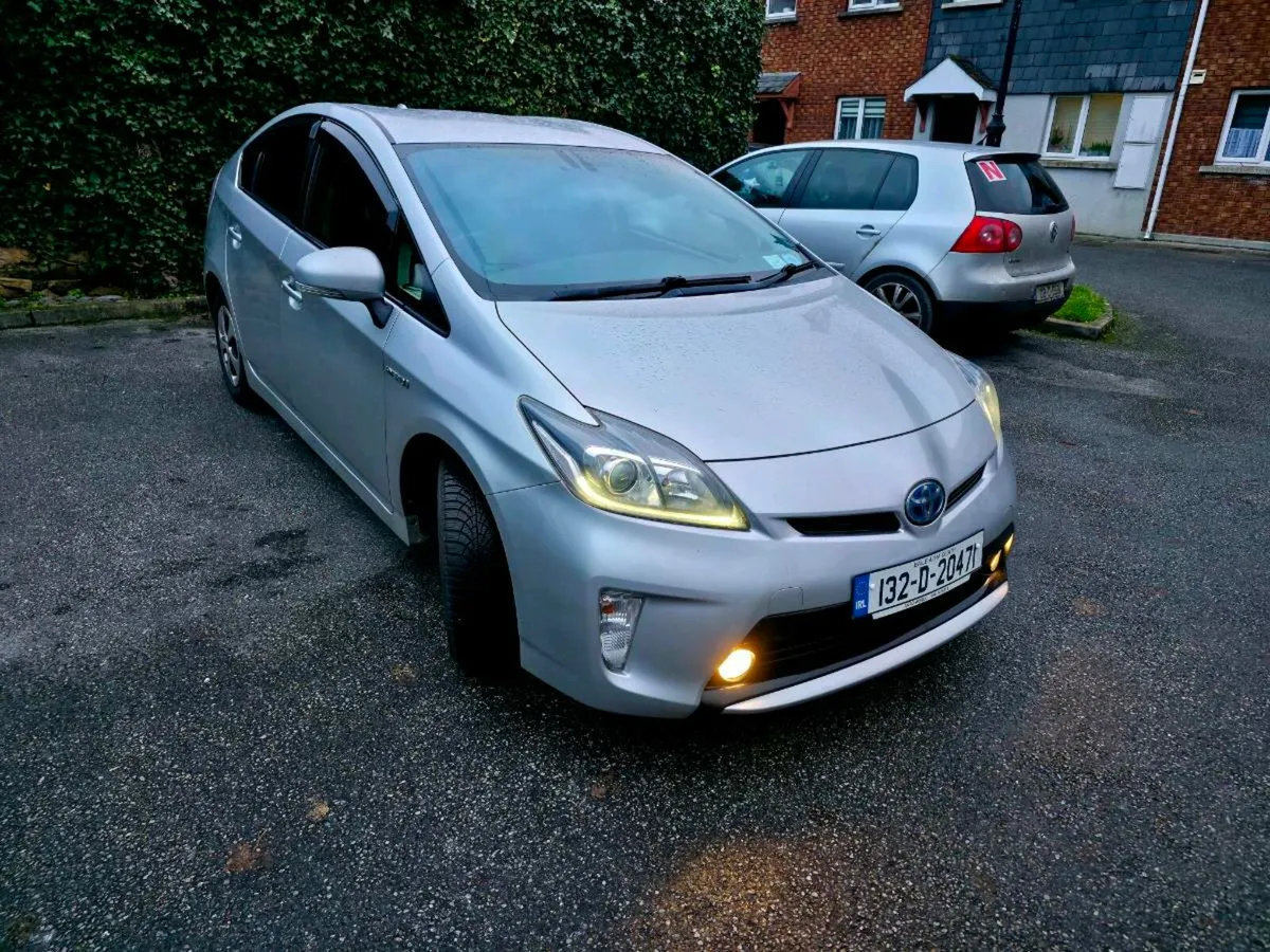 2013 Prius - Image 3