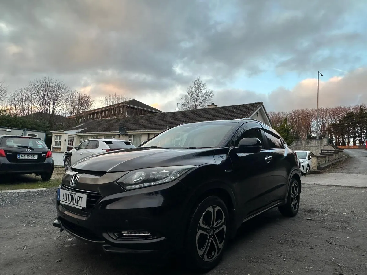 Honda Vezel 2016 1.5 Hybrid Auto High Spec  Model - Image 4