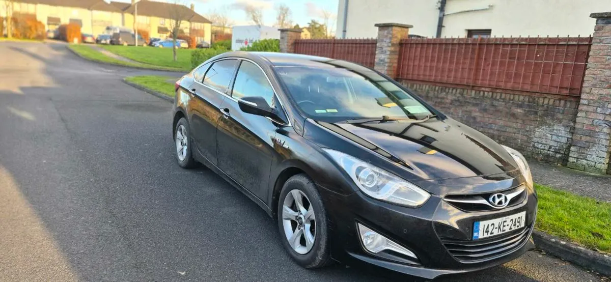 2014(2) HYUNDAI I40 1.7d - Image 1