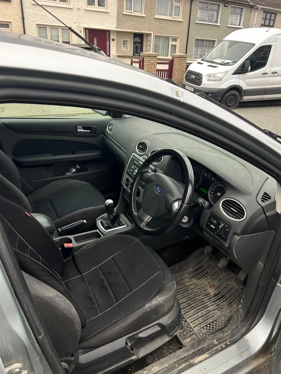 Ford Focus 2005 - Image 4