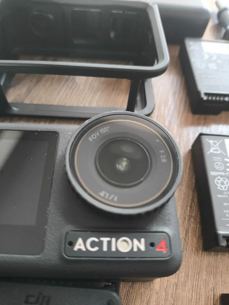 DJI Osmo Action 4 Adventure Combo + DJI Mic 1 - Image 4