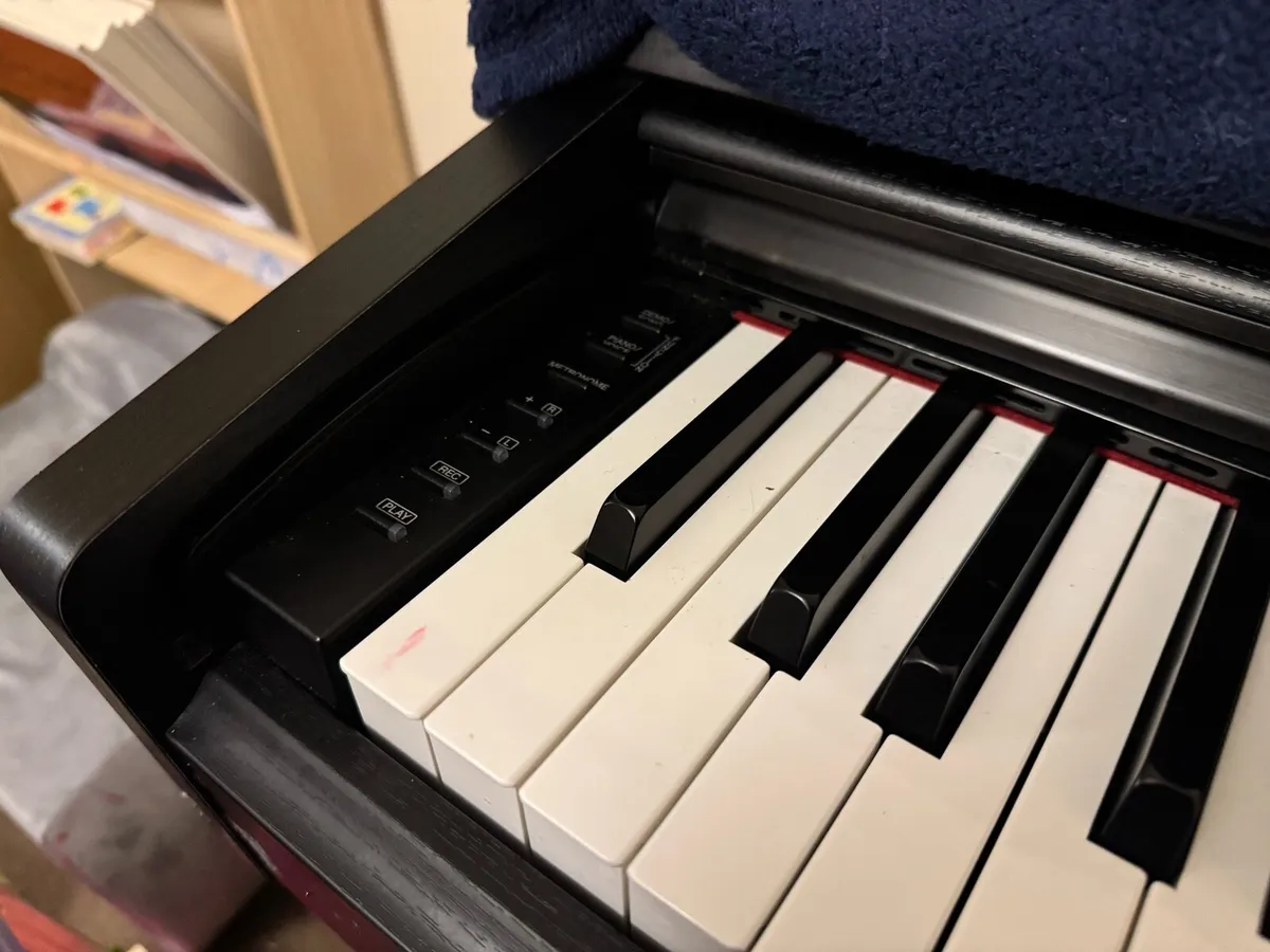 Yamaha YDP-144 Digital Piano - Image 4