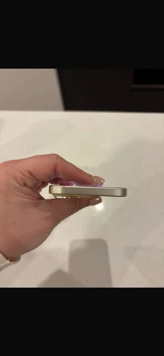 apple iPhone 15 256gb Unlcoked - Image 3