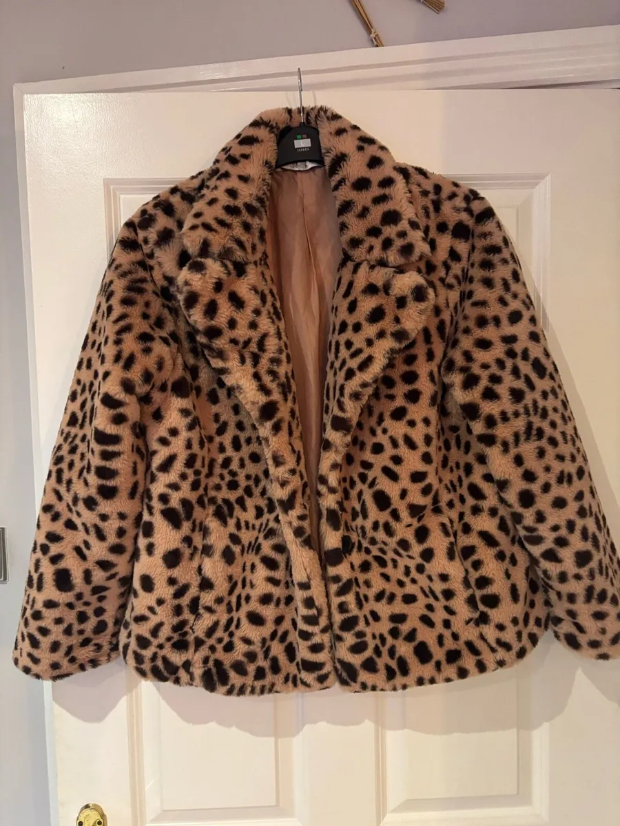 Fur leopard print jacket - Image 1