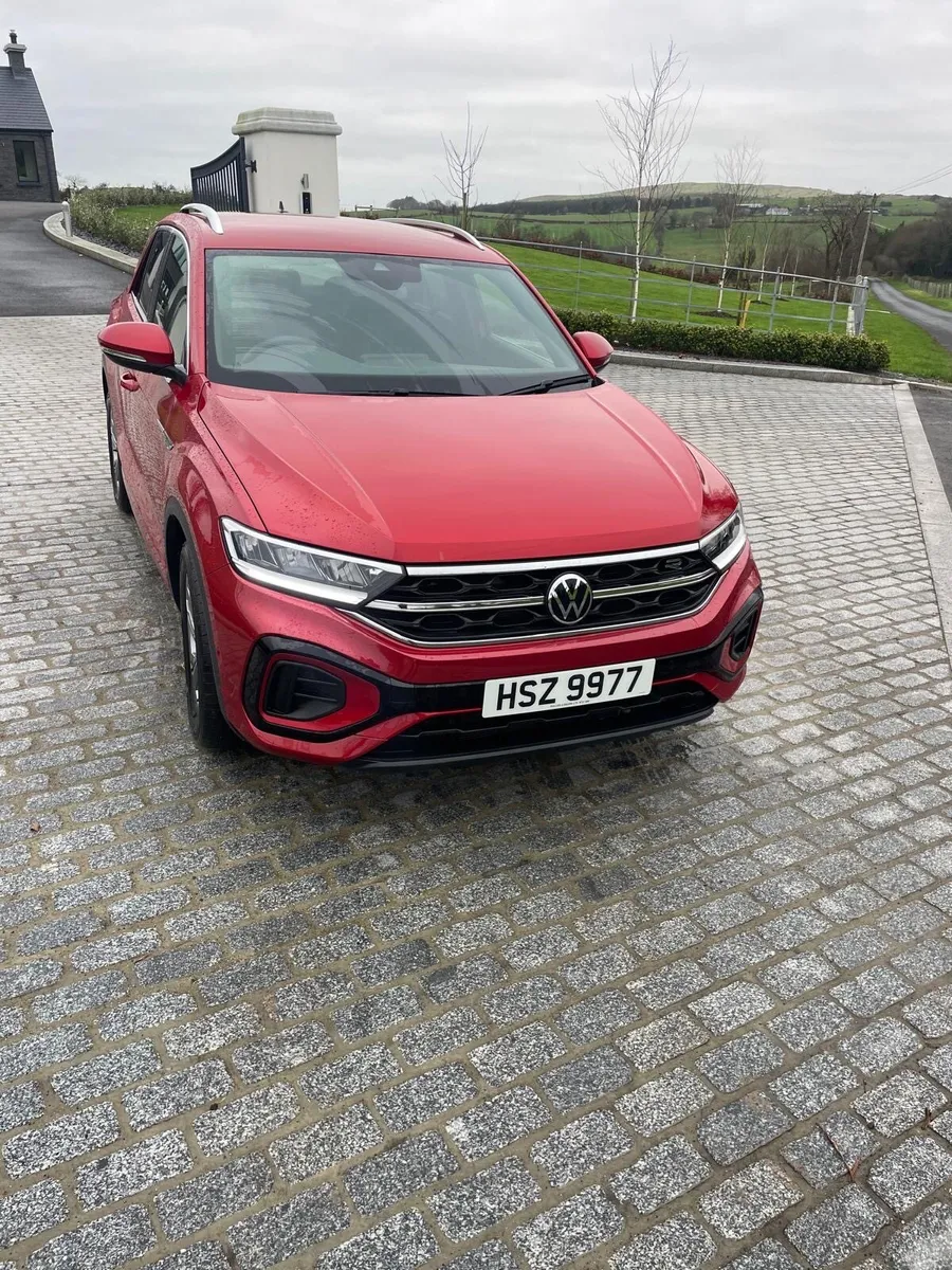 2024 Volkswagen T-Roc Rline - Image 3