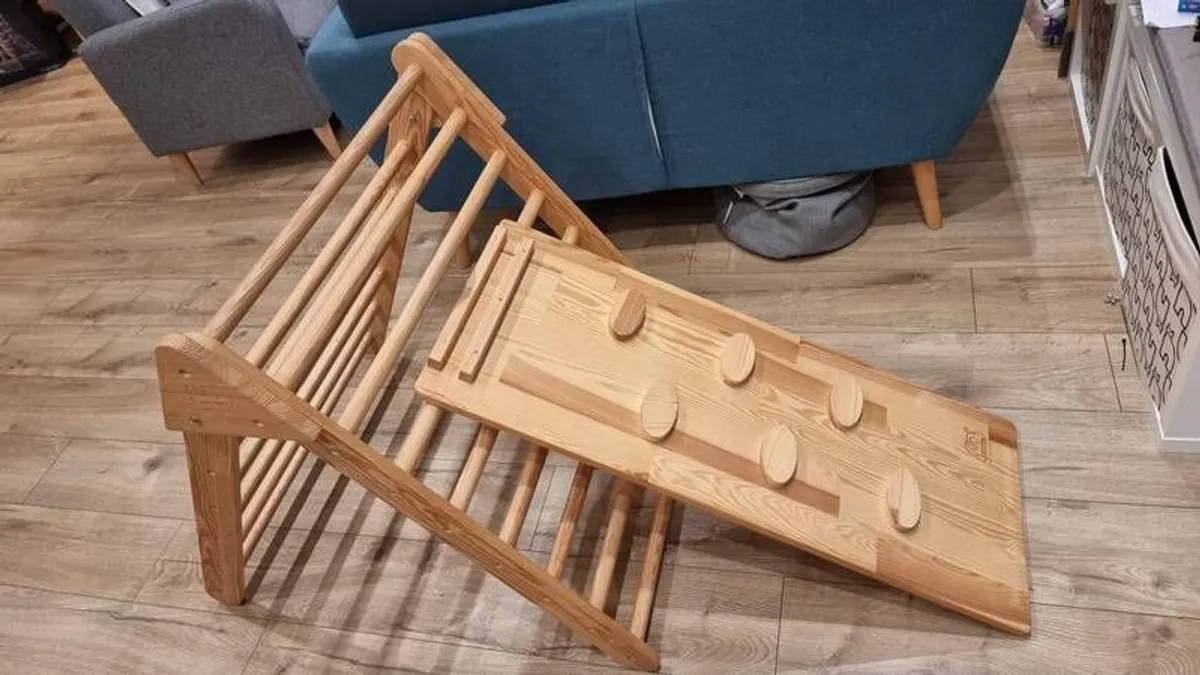 Pikler climbing triangle and slide - Image 2