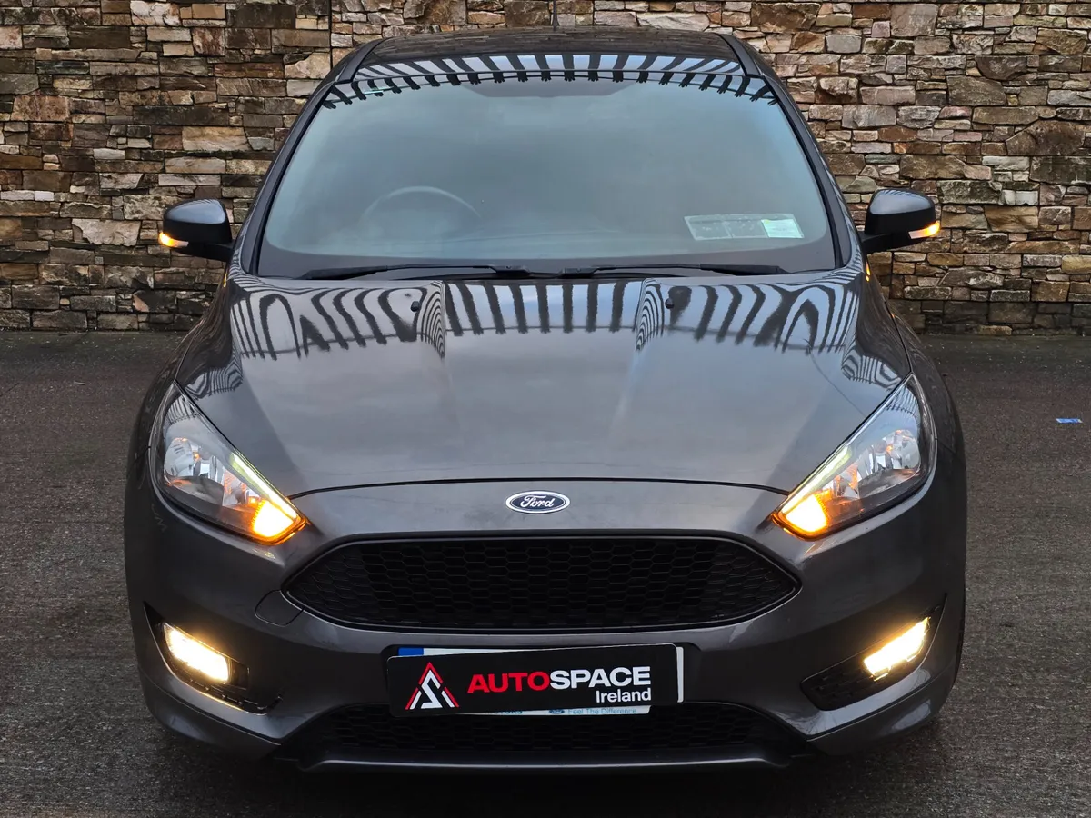 181 Ford Focus ST-Line 1.5 TDCI 6 Speed Manual - Image 2