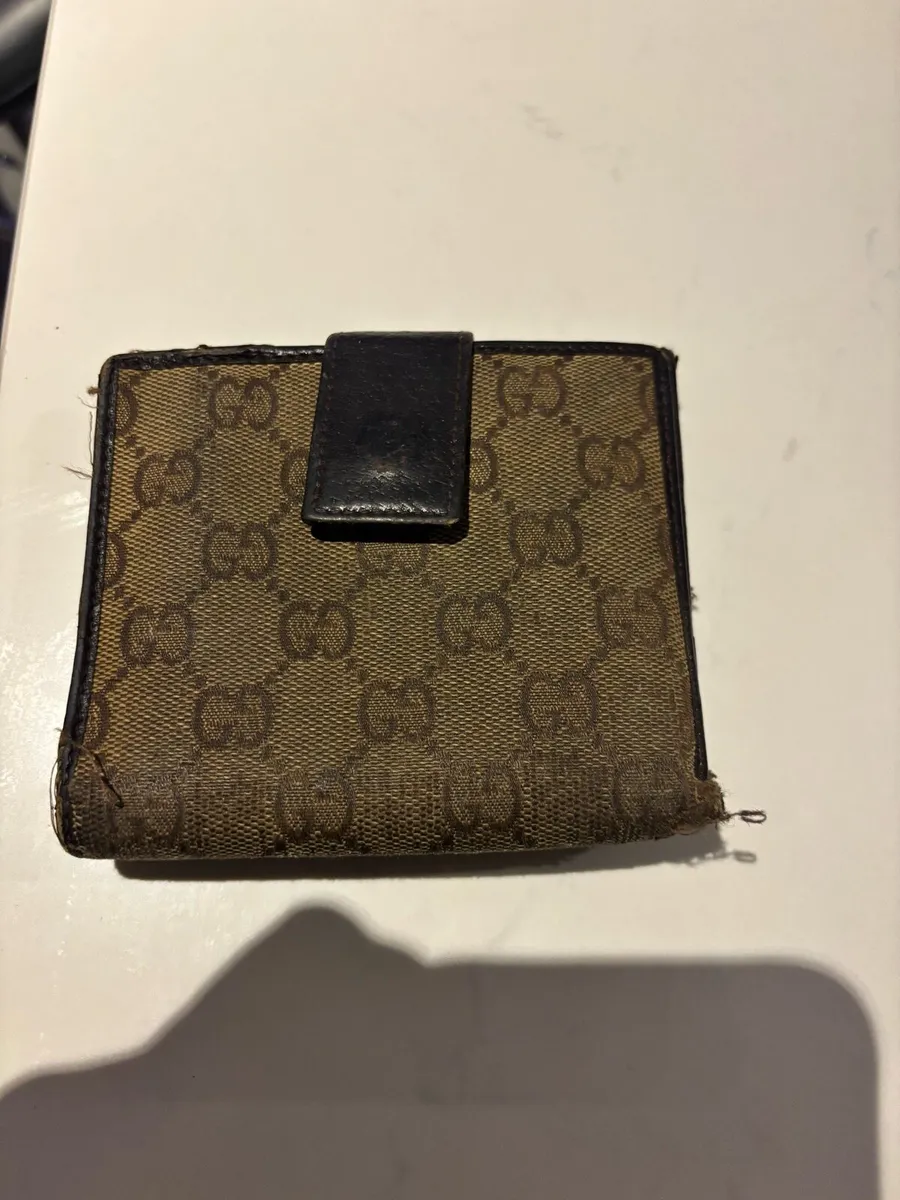 Gucci ladies wallet - Image 2