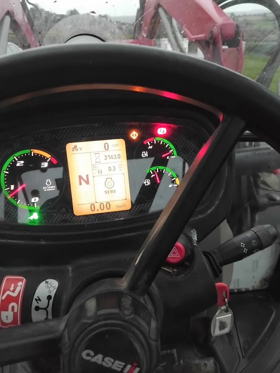 Case farmall 115c - Image 3