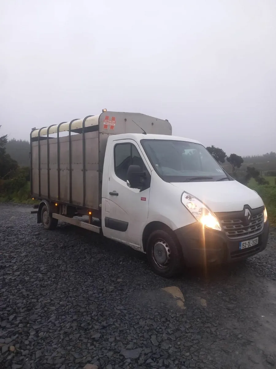 Renault Master 2015 - Image 2