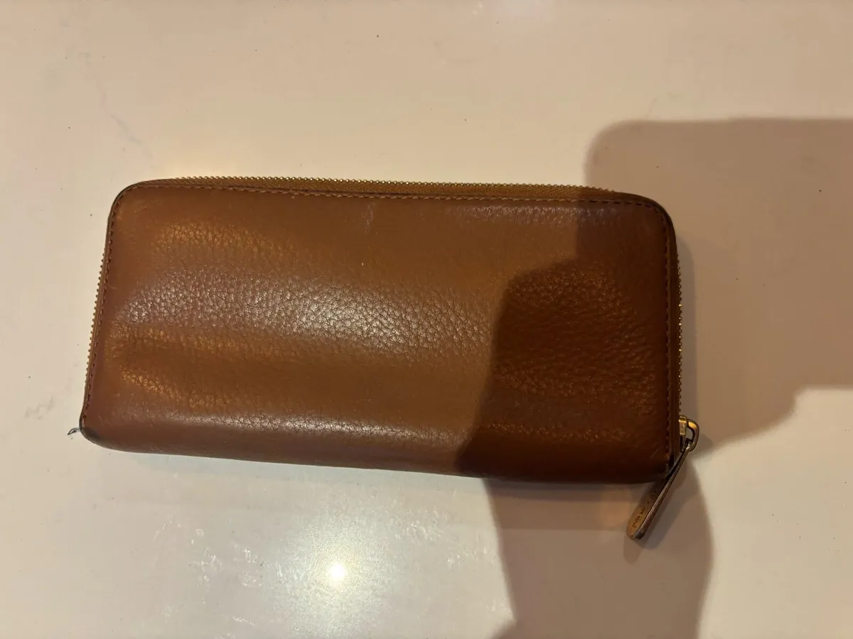 Michael Kors brown wallet - Image 2