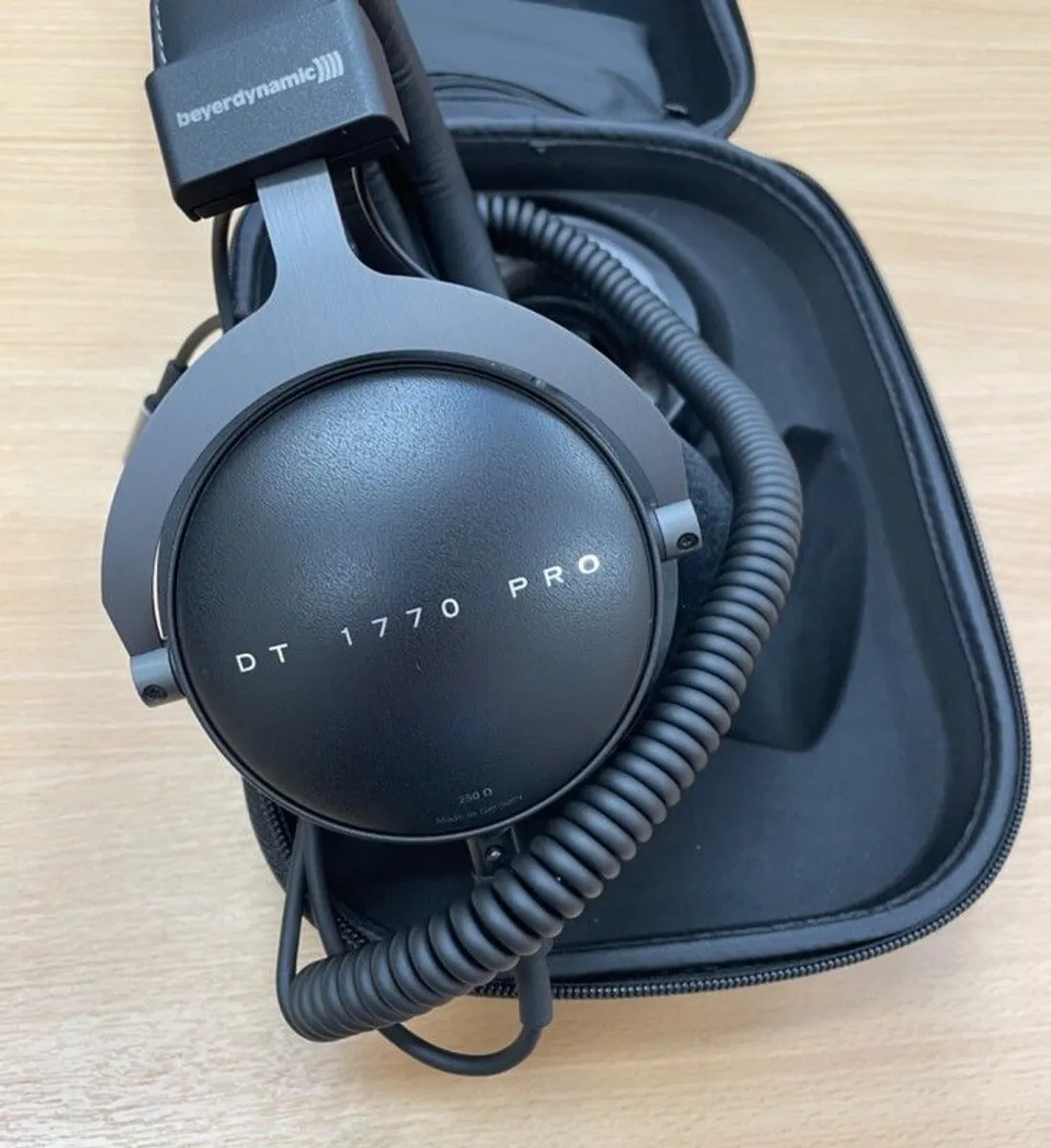 Beyerdynamic DT 1770 Pro - Image 1