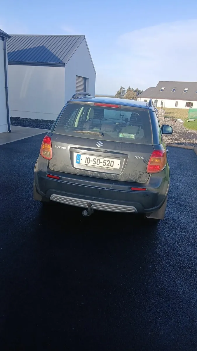 Suzuki SX4 2010 - Image 2