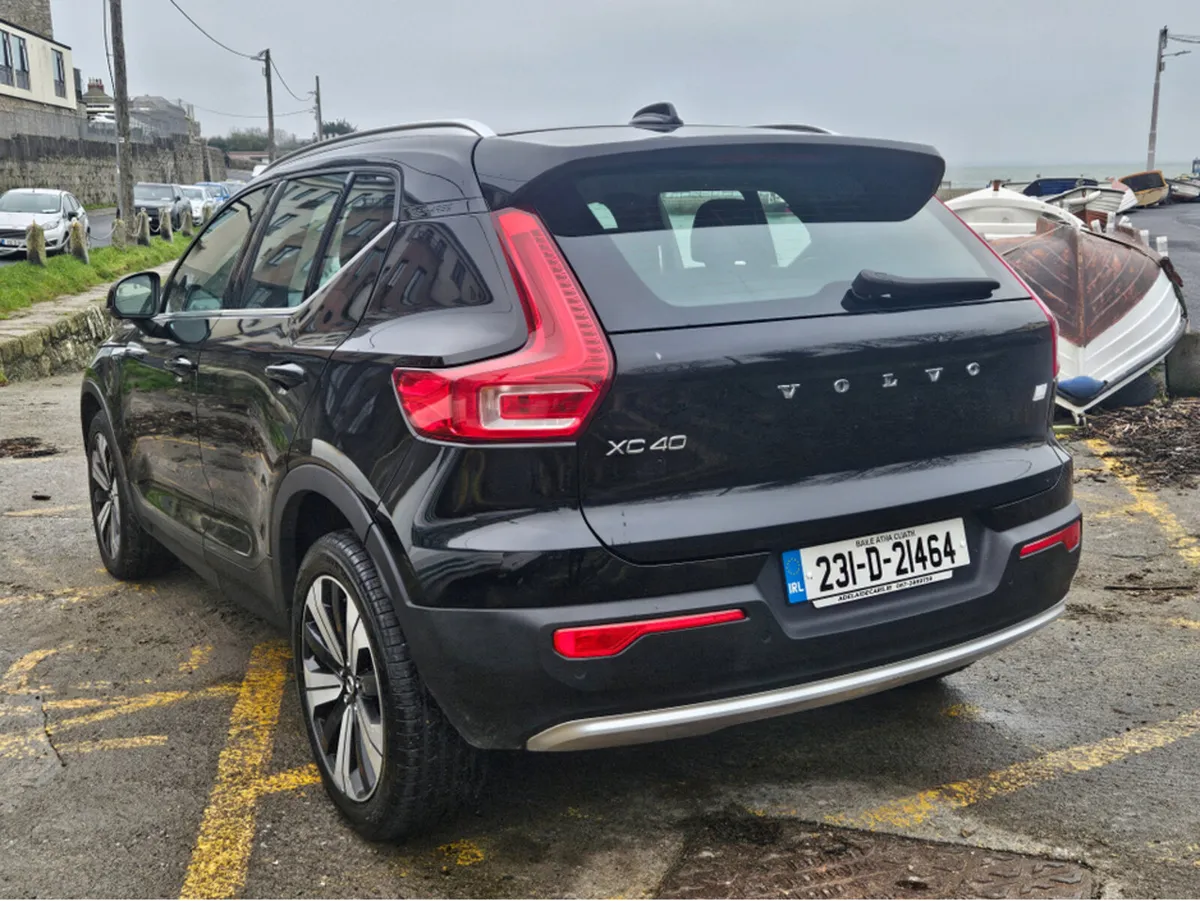 Volvo XC40 PHEV T4 PLUS BRIGHT 5DR A AUTO - Image 4
