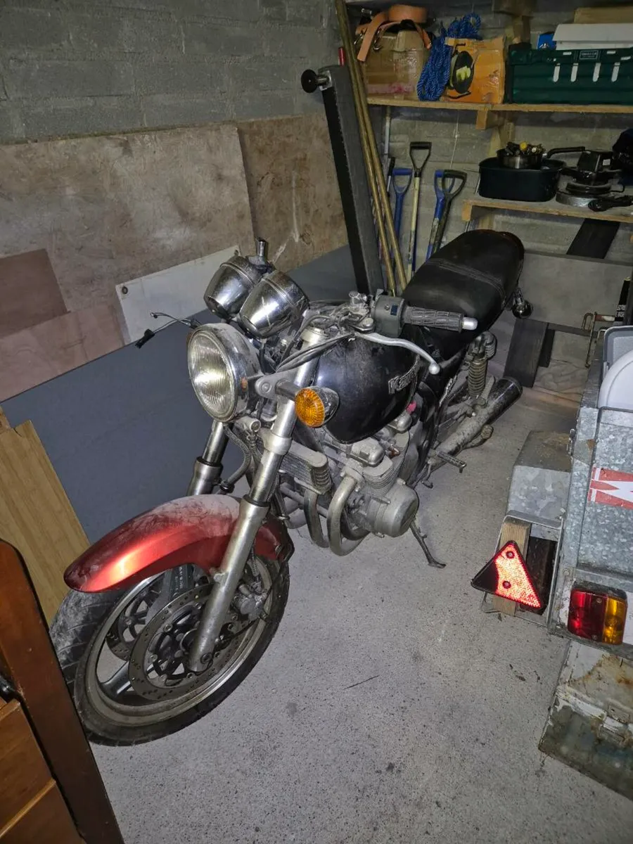 Kawasaki Zephyr 750 (1992) - Image 1