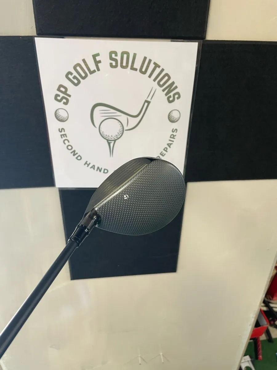 Taylormade Qi35 5 wood - Image 2