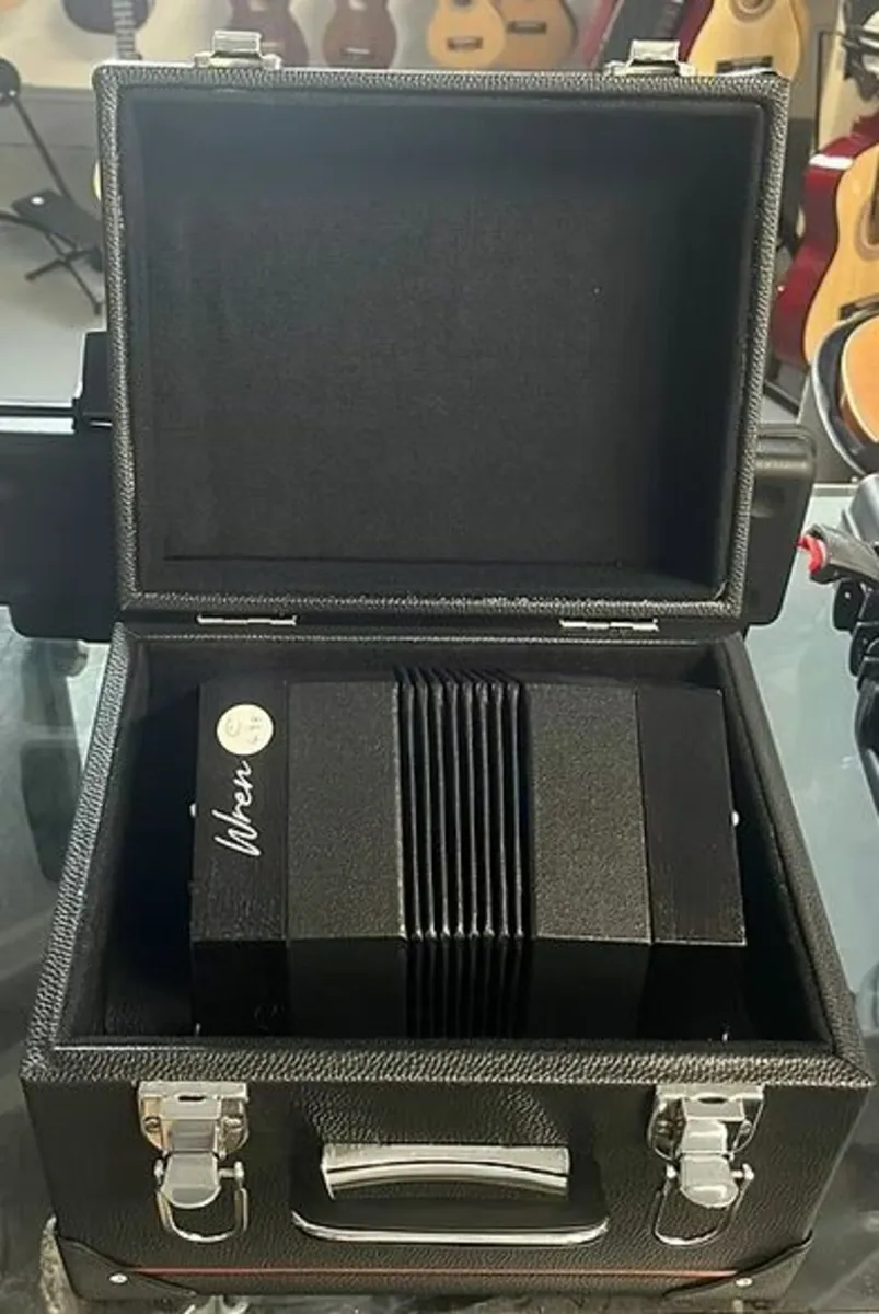 Concertina - Image 1