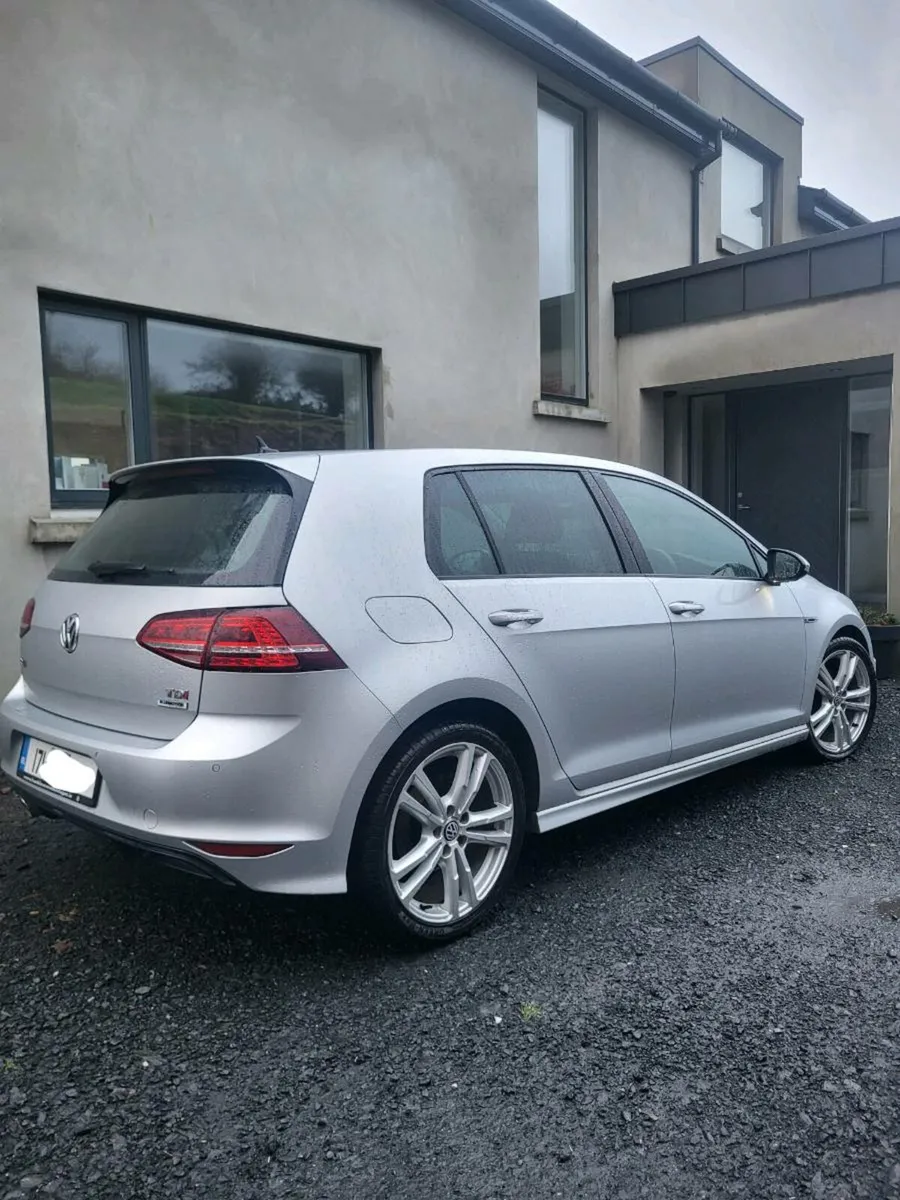Volkswagen Golf 2017 - Image 2