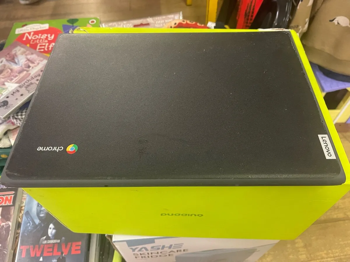 Lenovo ideapad slim 3 14’ - Image 2