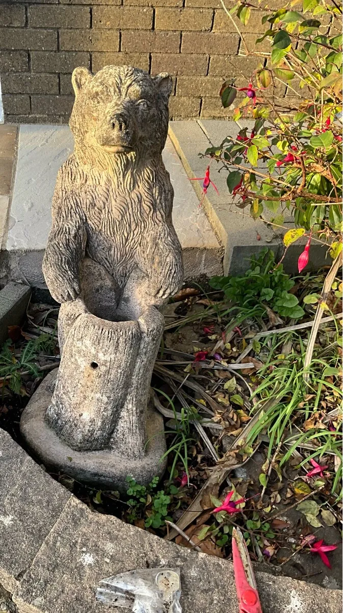 Large Vintage Stone Garden Sculpture - Image 4