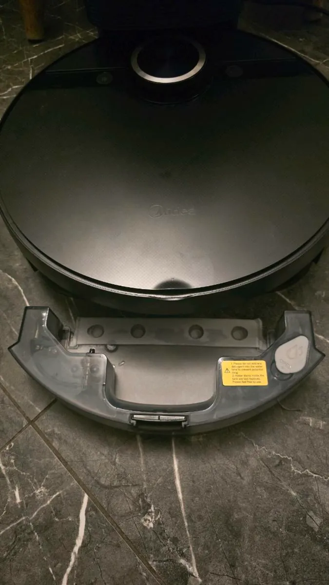 Midea S8+ Robot Vacuum Cleaner - Image 4