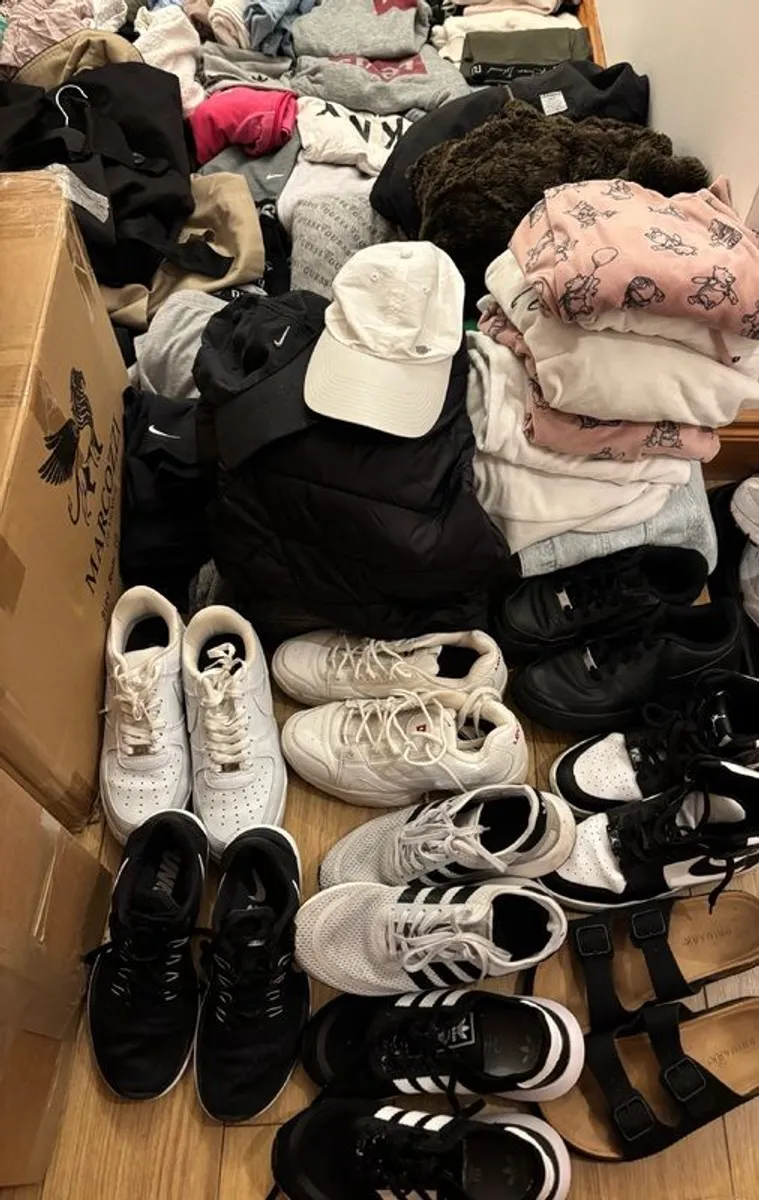 bundle womans clothes - Image 3