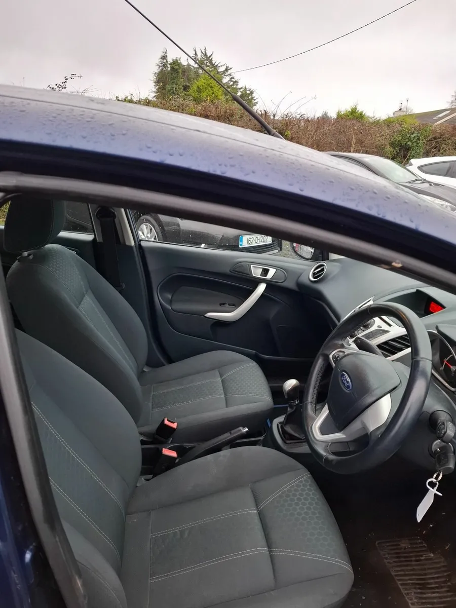 12 Ford Fiesta 1.2 petrol..tax+nct - Image 2