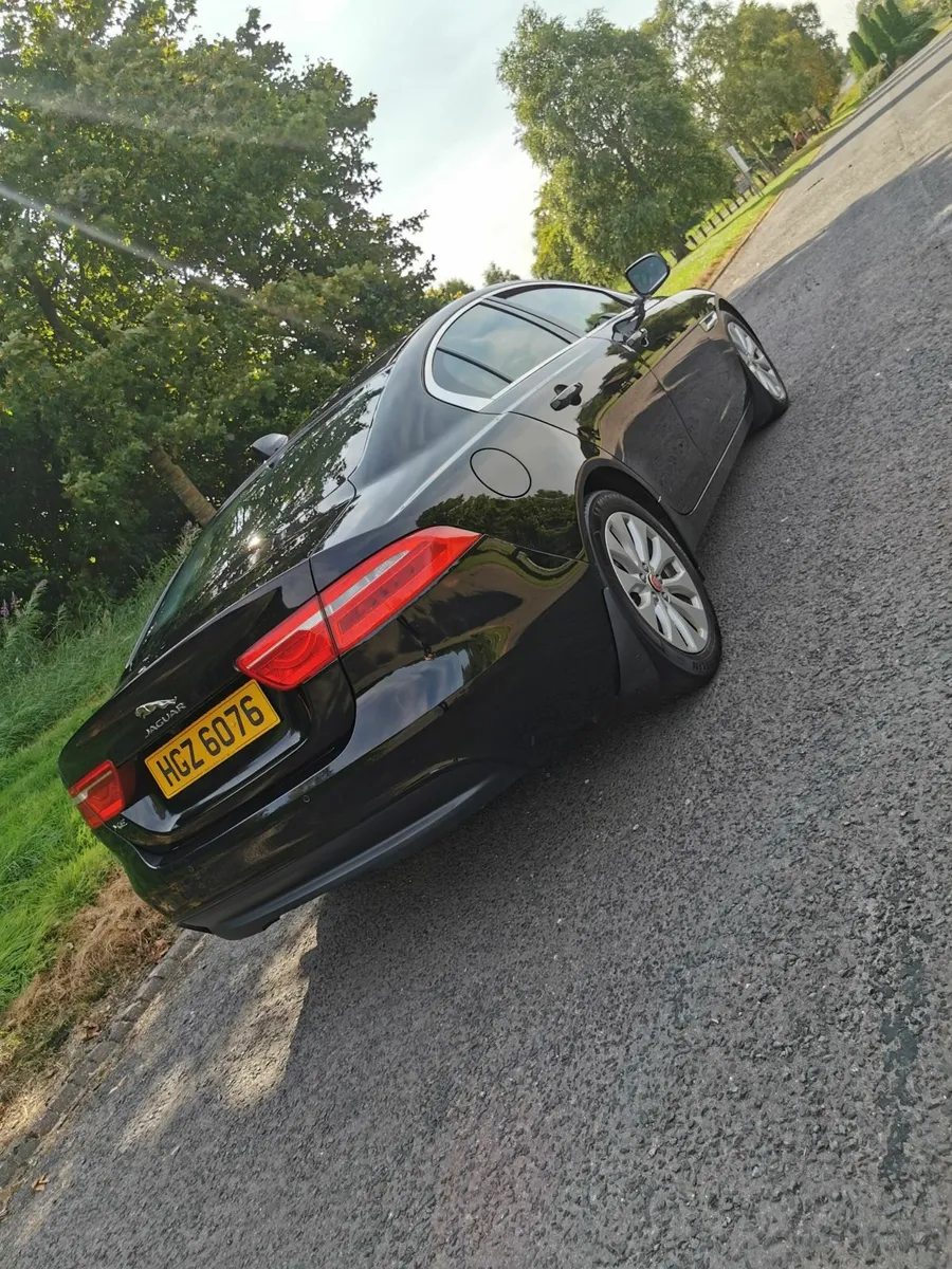 Jaguar XE 2017 - Image 1