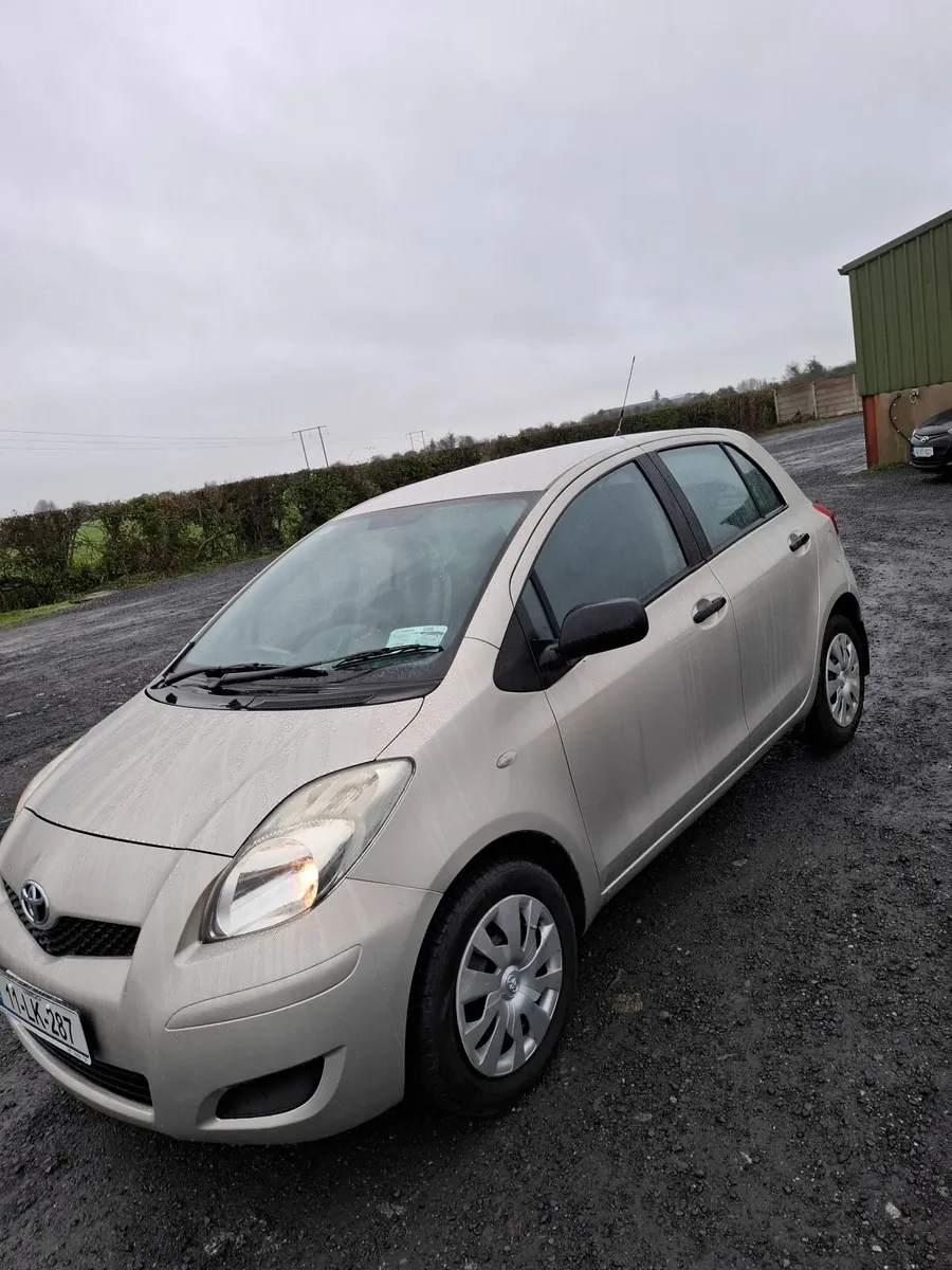 11 Toyota Yaris 1.0 low mile nct+tax - Image 1