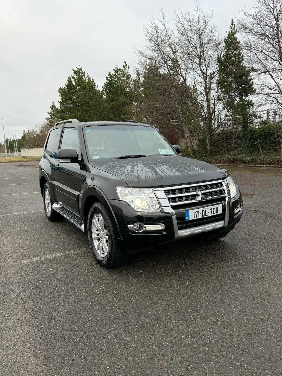 Mitsubishi pajero - Image 2